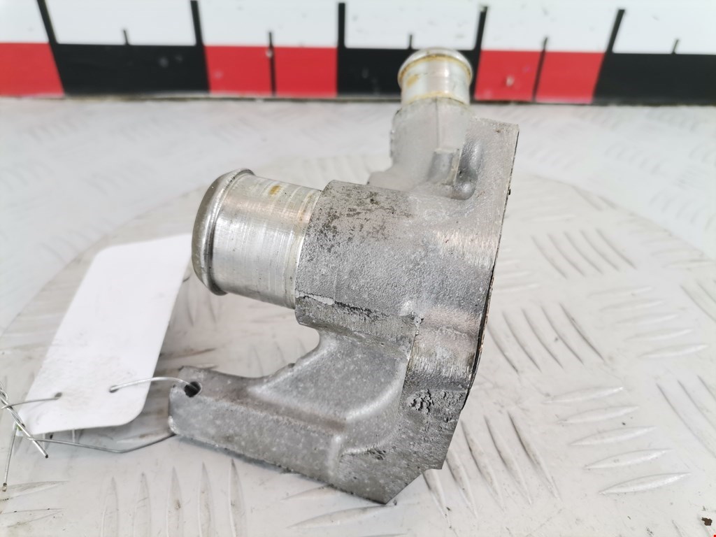 Тройник системы охлаждения FORD Focus I 1998-2005