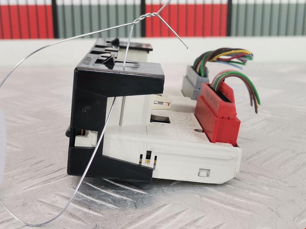 Дисплей информационный (компьютера) RENAULT Clio 1998-2008