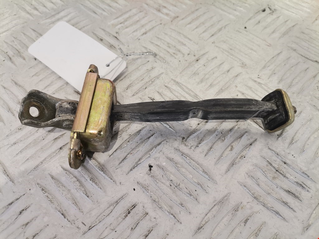 Ограничитель открывания двери MITSUBISHI Space Star 1999-2006