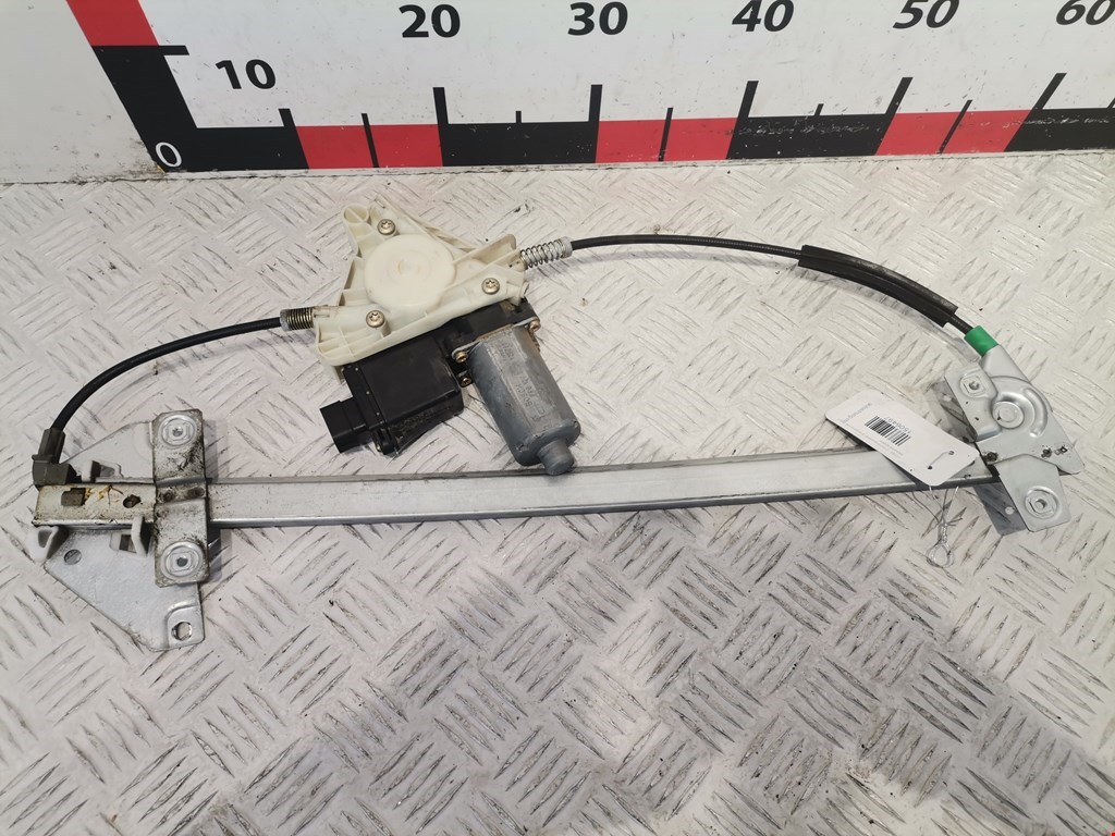 Стеклоподъемник передний правый MITSUBISHI Space Star 1999-2006