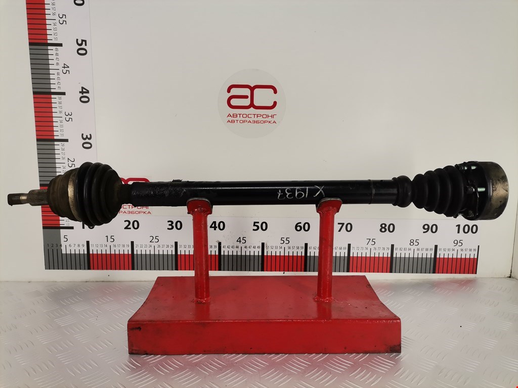 Полуось (привод, приводной вал) передняя правая VOLKSWAGEN Bora 1998-2005