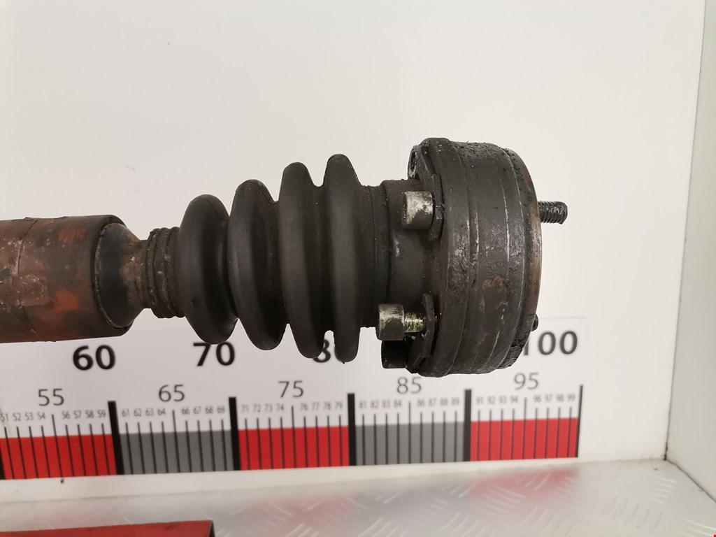 Полуось (привод, приводной вал) передняя правая VOLKSWAGEN Caddy II 1995-2004