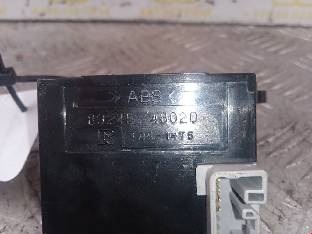 Датчик угла поворота рулевого колеса TOYOTA Prius II XW20 2003-2012