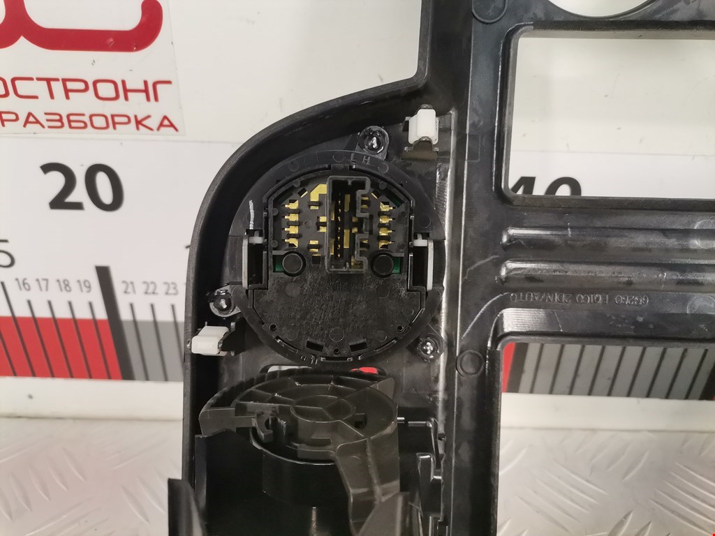 Дефлектор воздушный NISSAN X-Trail T30 2000-2007