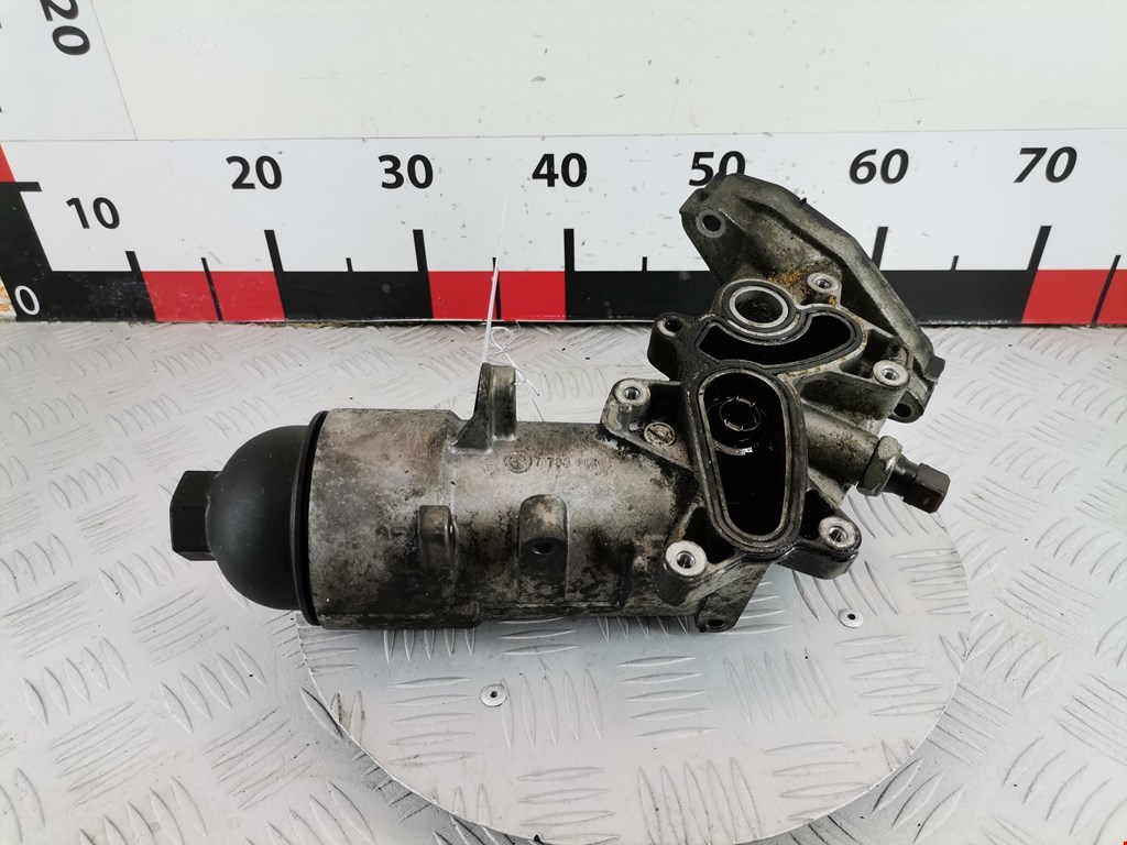 Крышка масляного фильтра BMW 5-Series (E60/E61) (2003-2010)