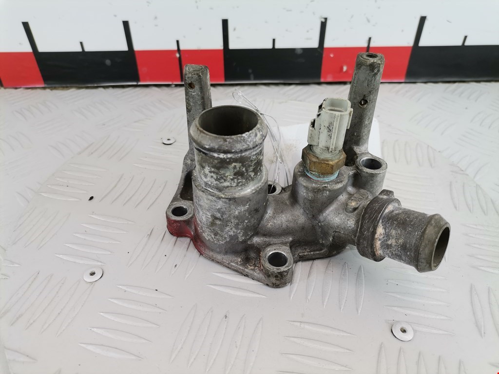 Тройник системы охлаждения FORD Fiesta 2001-2008