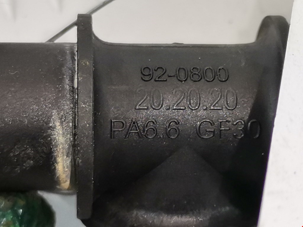 Тройник системы охлаждения FORD Fiesta 2001-2008