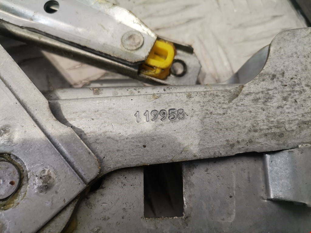 Стеклоподъемник передний левый OPEL Meriva A 2003-2010