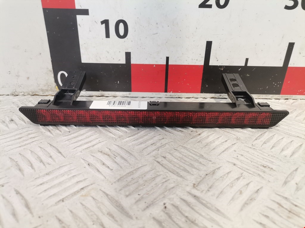 Фонарь дополнительный тормозной (стоп-сигнал) Skoda Fabia 1 (1999-2007)