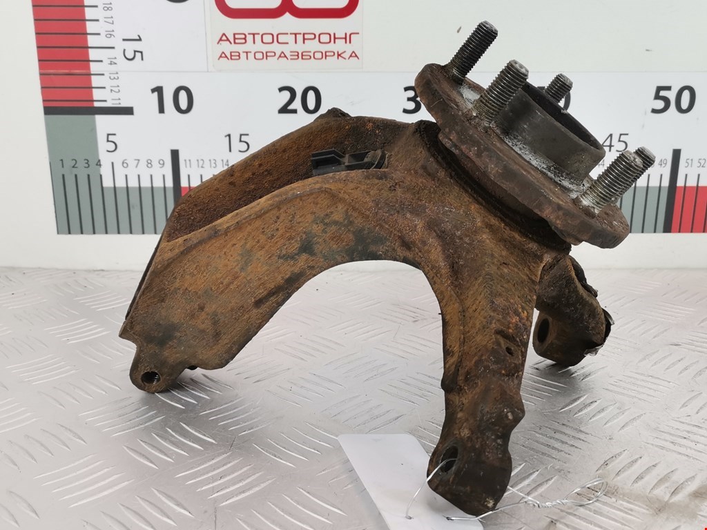 Ступица передняя правая FORD Focus II 2005-2011