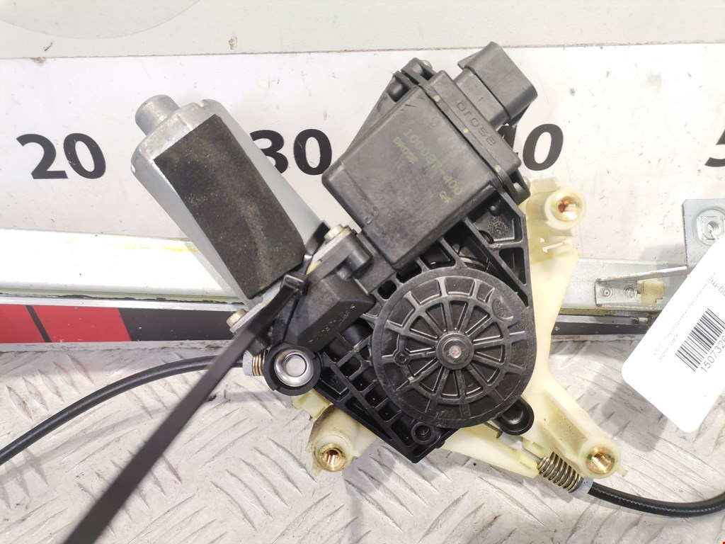 Стеклоподъемник задний правый MITSUBISHI Space Star 1999-2006