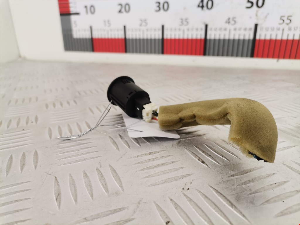 Разъем AUX/USB NISSAN Note E11 2005-2014