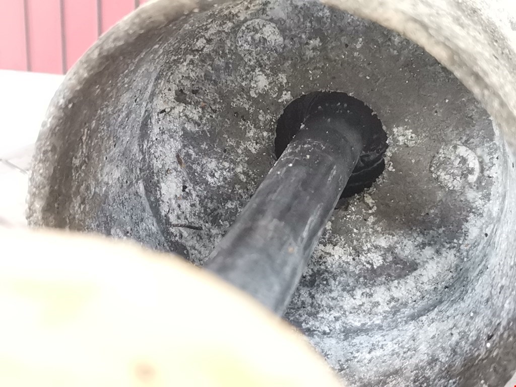 Амортизатор задний левый VOLKSWAGEN Passat B5 1997-2005