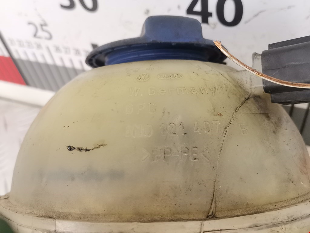 Бачок расширительный VOLKSWAGEN Polo III 1994-2001