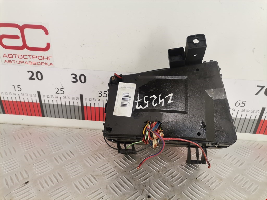 Датчик уровня в бачок омывателя MITSUBISHI Space Star 1999-2006