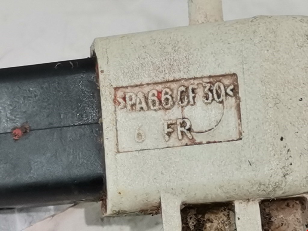 Датчик положения коленвала SKODA Superb 2008-2015