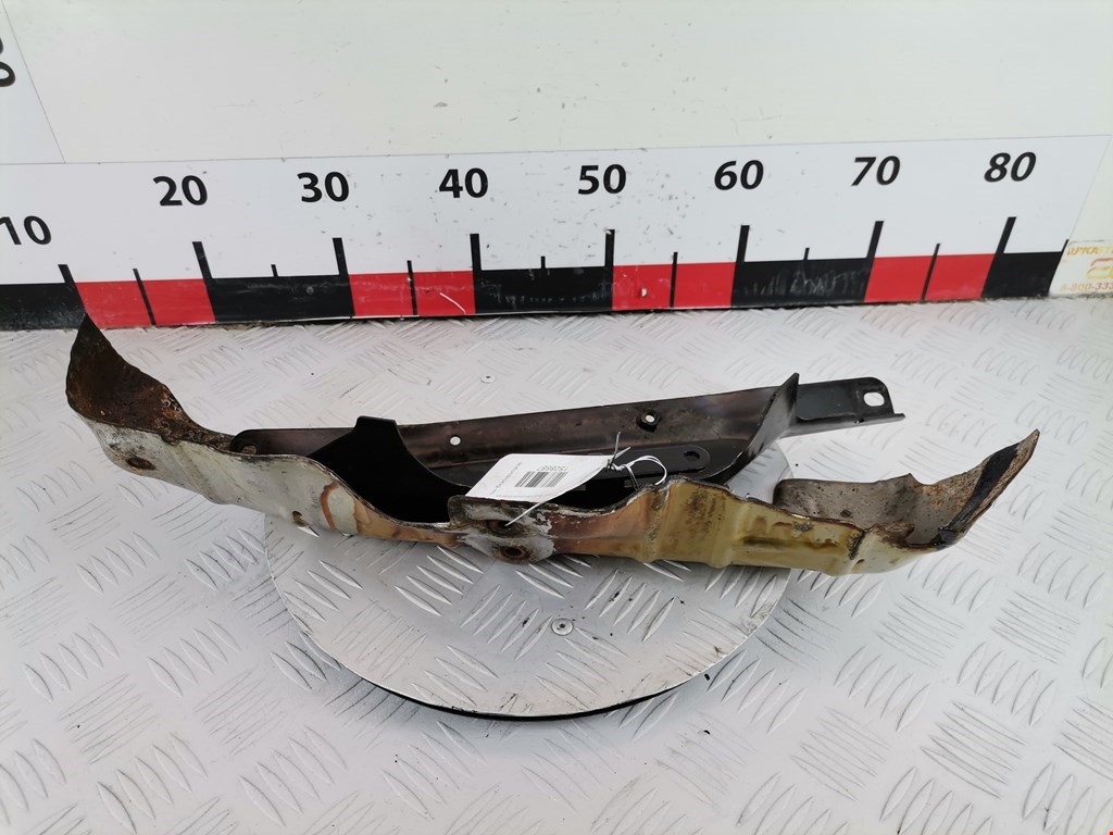 Экран тепловой NISSAN Almera Tino 2000-2006