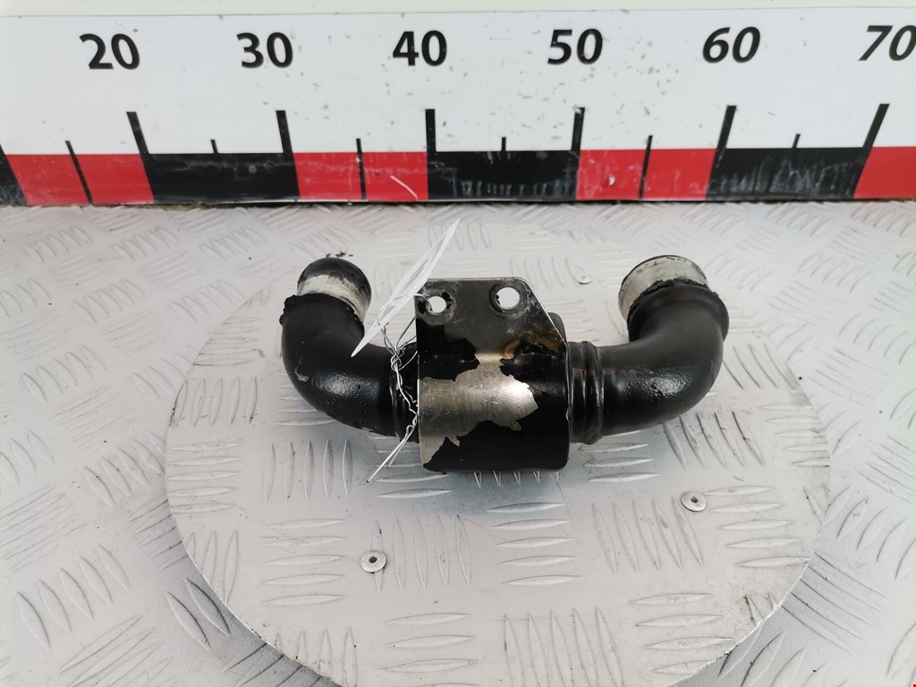 Патрубок интеркулера NISSAN Almera Tino 2000-2006