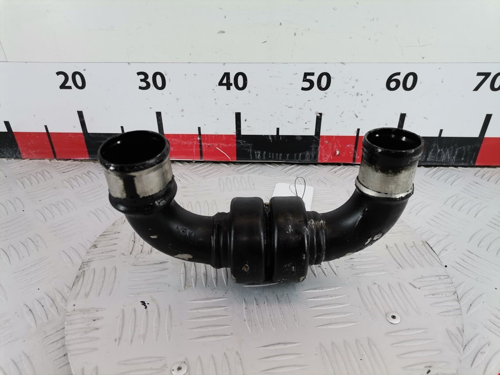 Патрубок интеркулера NISSAN Almera Tino 2000-2006