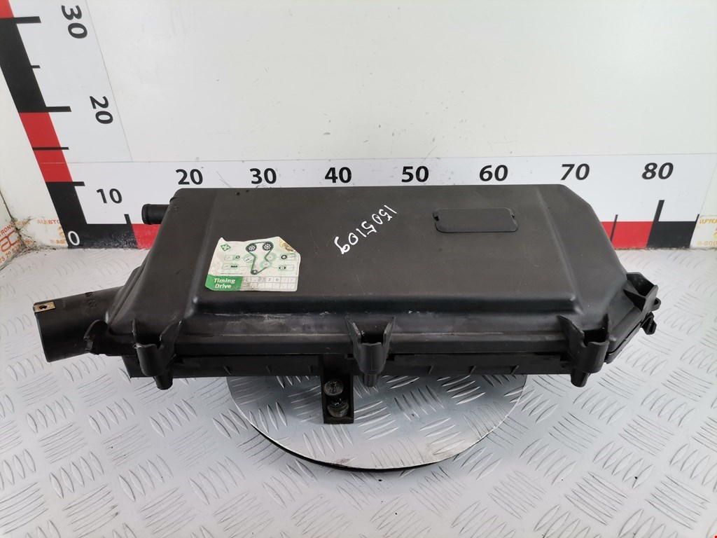 Корпус воздушного фильтра VOLKSWAGEN Polo III 1994-2001