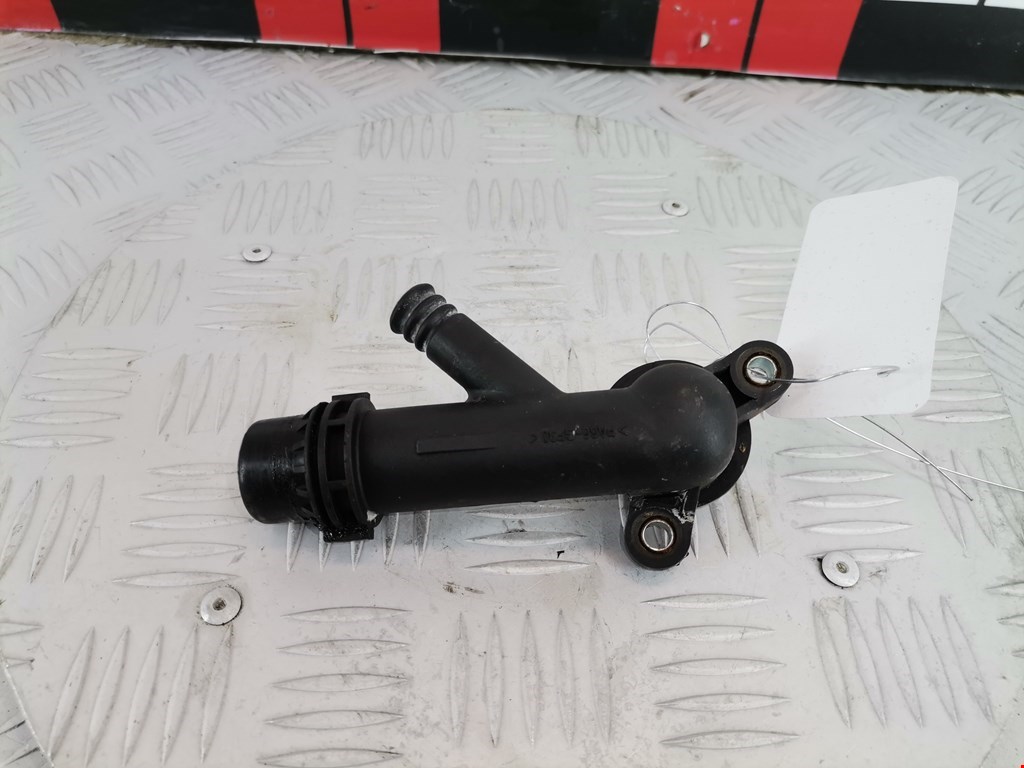 Тройник системы охлаждения BMW 3er E46 1998-2006