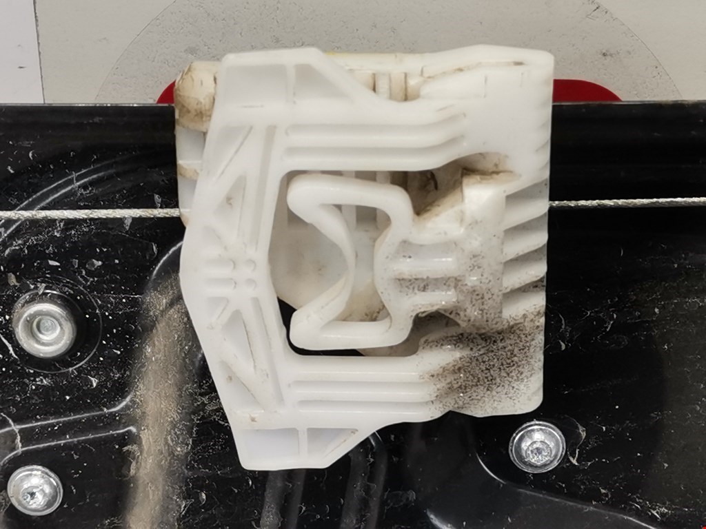 Стеклоподъемник передний левый LAND ROVER Discovery III 2005-2009