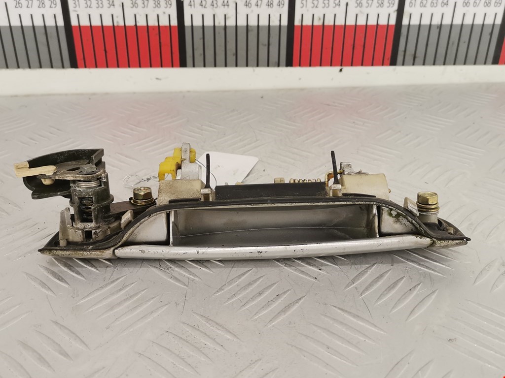 Ручка двери передней наружная левая HYUNDAI Getz 2002-2011