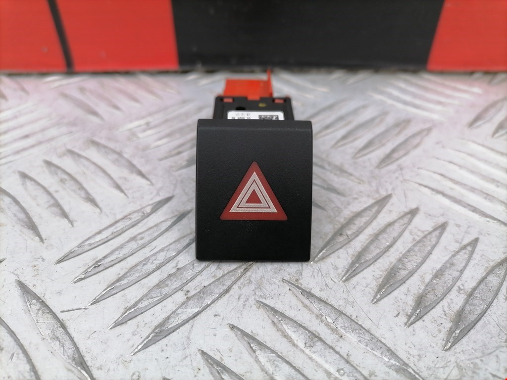 Кнопка аварийной сигнализации (аварийки) SKODA Fabia MK2 5J 2007-2014