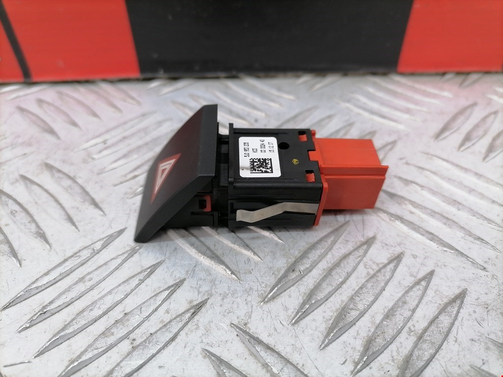 Кнопка аварийной сигнализации (аварийки) SKODA Fabia MK2 5J 2007-2014