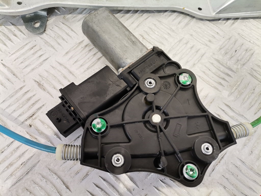 Стеклоподъемник передний левый OPEL Corsa D 2006-2014