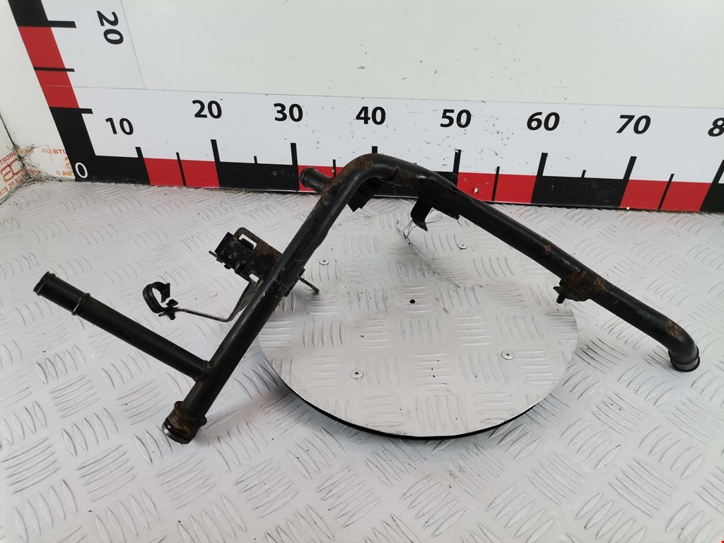 Патрубок отопителя VOLKSWAGEN Golf IV 1997-2003