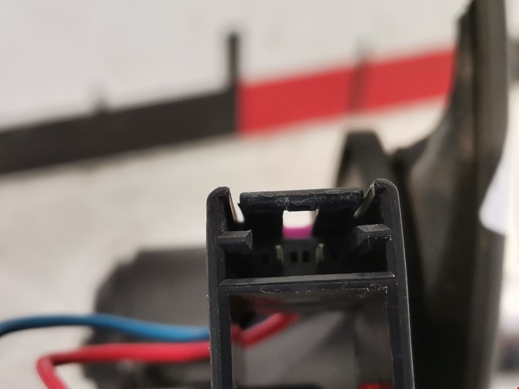 Ручка двери багажника наружная OPEL Corsa C 2000-2006