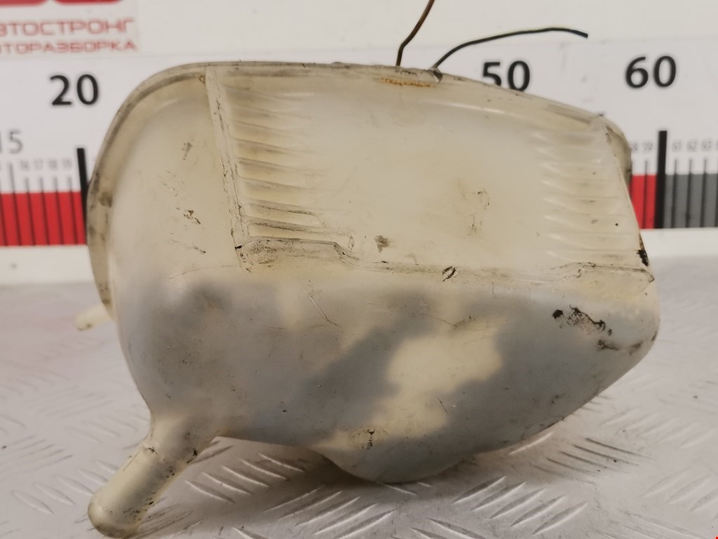 Бачок расширительный VOLKSWAGEN Passat B2 1980-1988