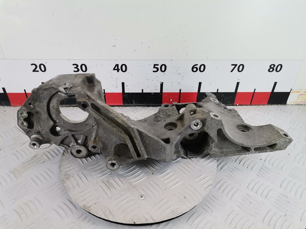 Кронштейн генератора SKODA Superb 2008-2015