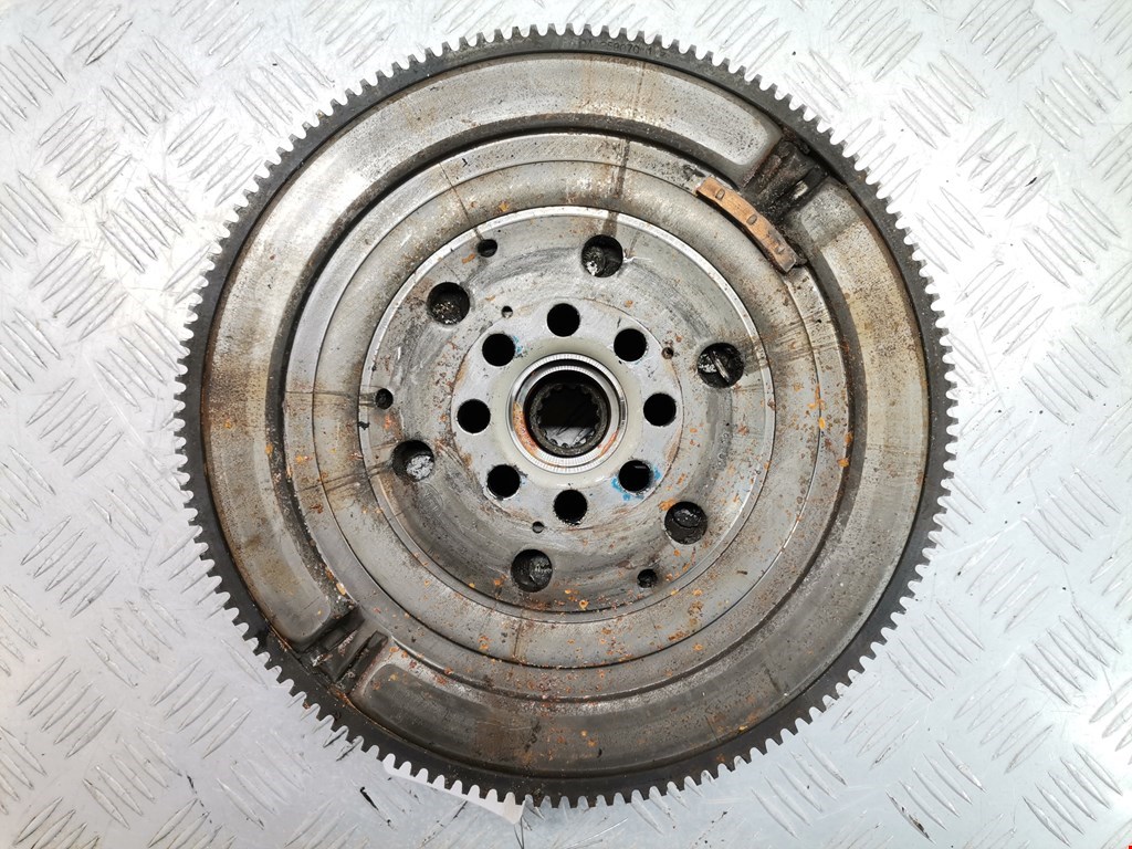 Маховик (демпфер сцепления) OPEL Meriva A 2003-2010
