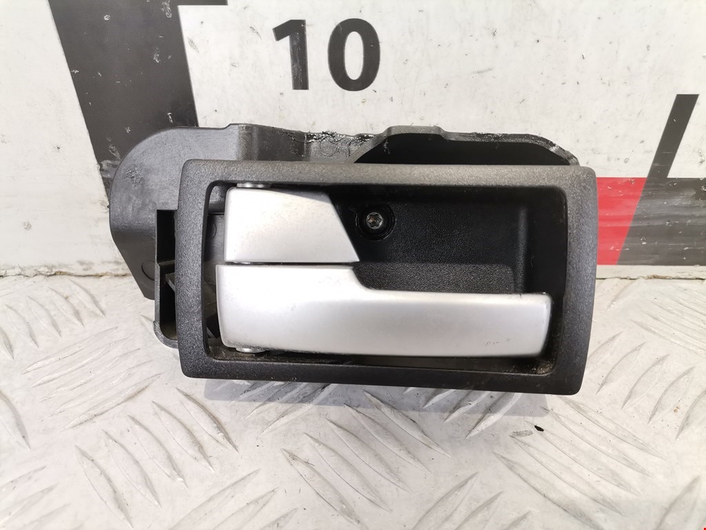 Ручка двери внутренняя задняя левая Ford Mondeo 3 (2000-2007)