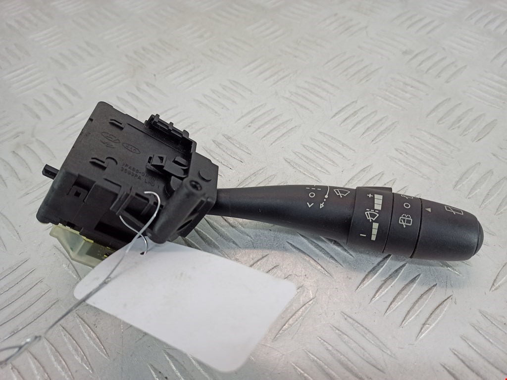 Переключатель стеклоочистителя HYUNDAI i30 2007-2012