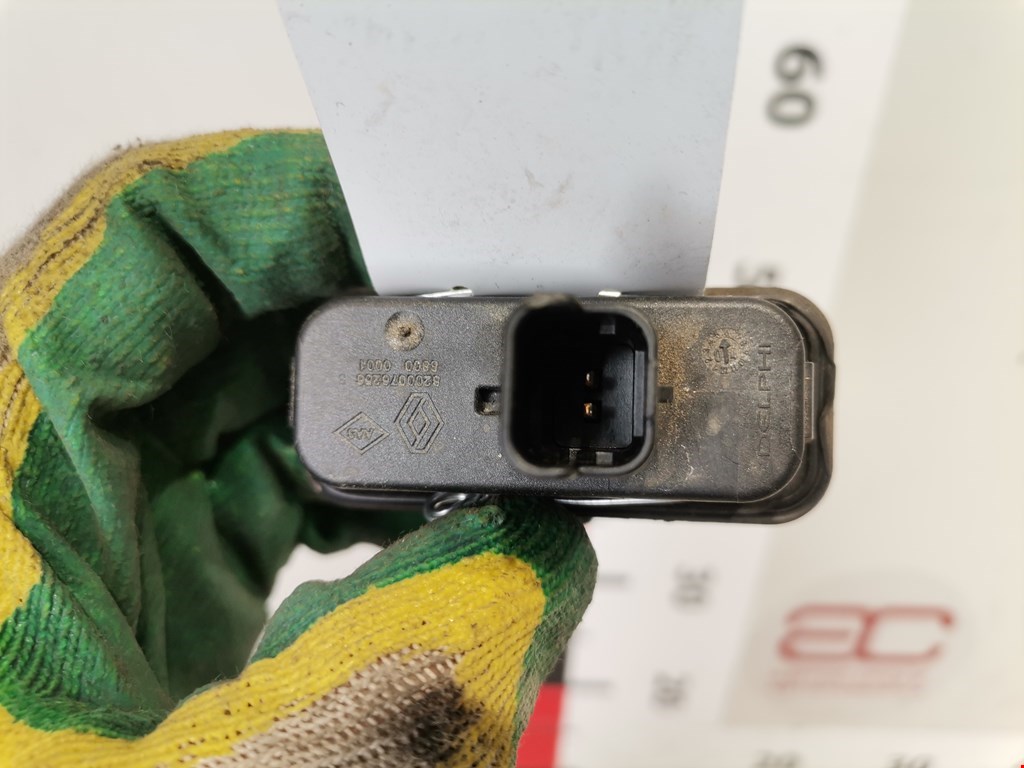 Ручка двери багажника наружная RENAULT Megane II 2002-2009