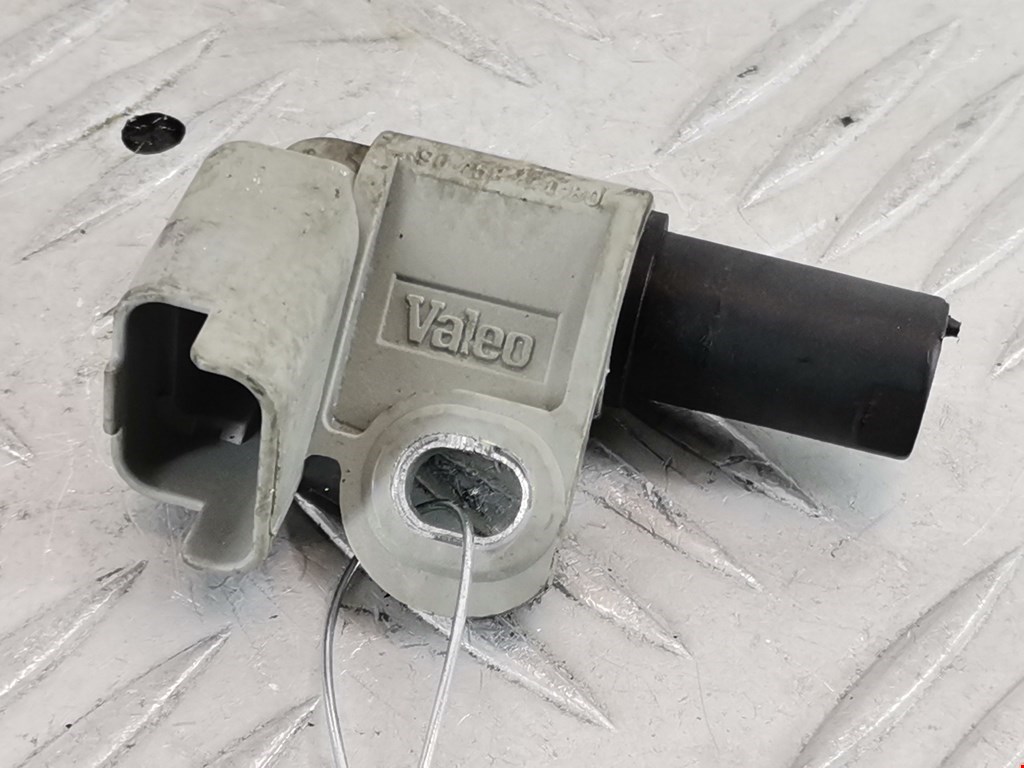 Датчик положения распредвала FORD Focus II 2005-2011