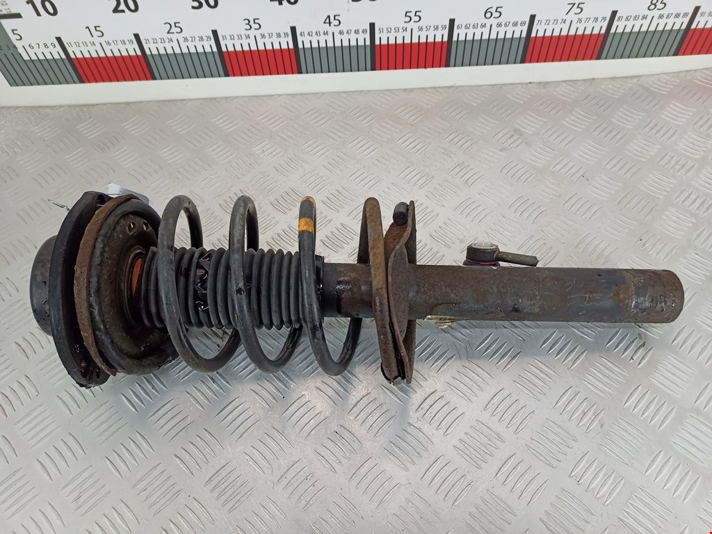 Амортизатор передний левый PEUGEOT 206 1998-2012