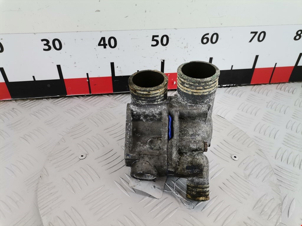 Корпус термостата BMW 5er 5 серия E34 1988-1997