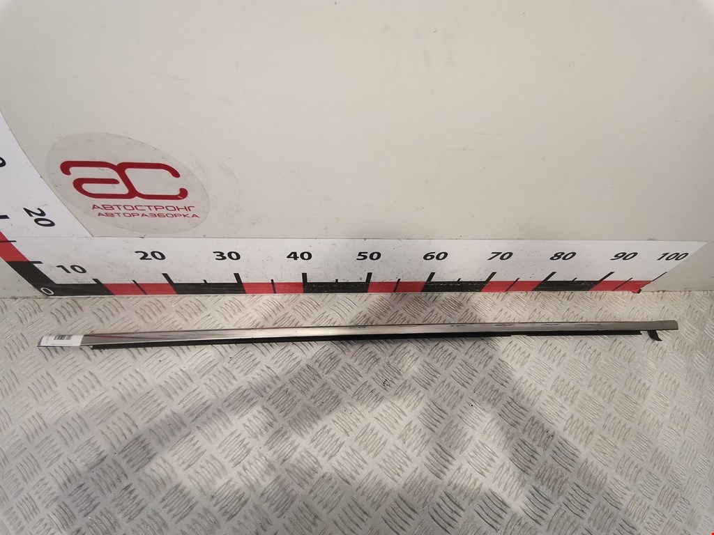 Накладка декоративная (молдинг) стекла двери задней левой Honda Accord 7 (2002-2008)