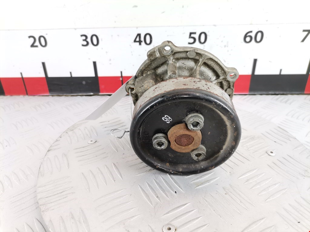 Насос водяной (помпа) AUDI A4 B5 1995-2001