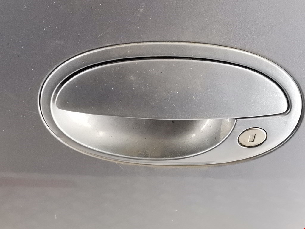 Дверь передняя левая OPEL Corsa C 2000-2006