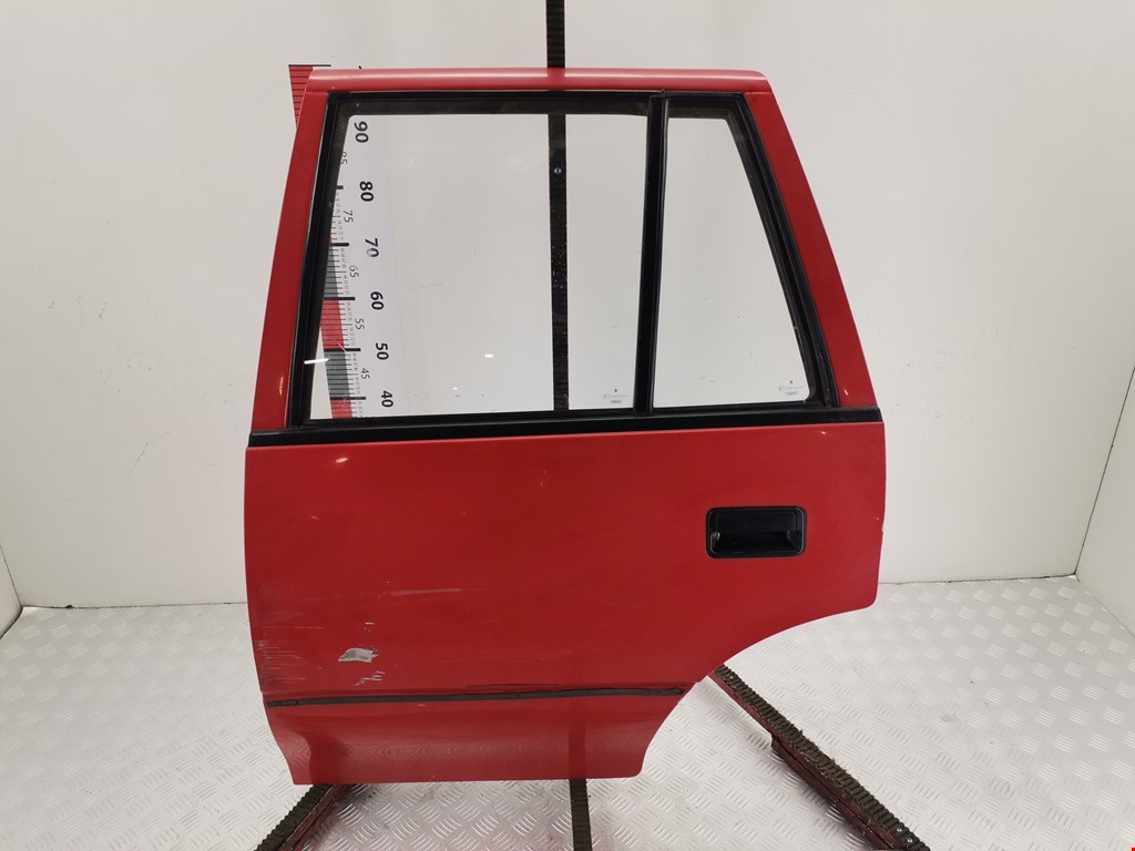 Дверь задняя левая SUZUKI Swift 1989-2003