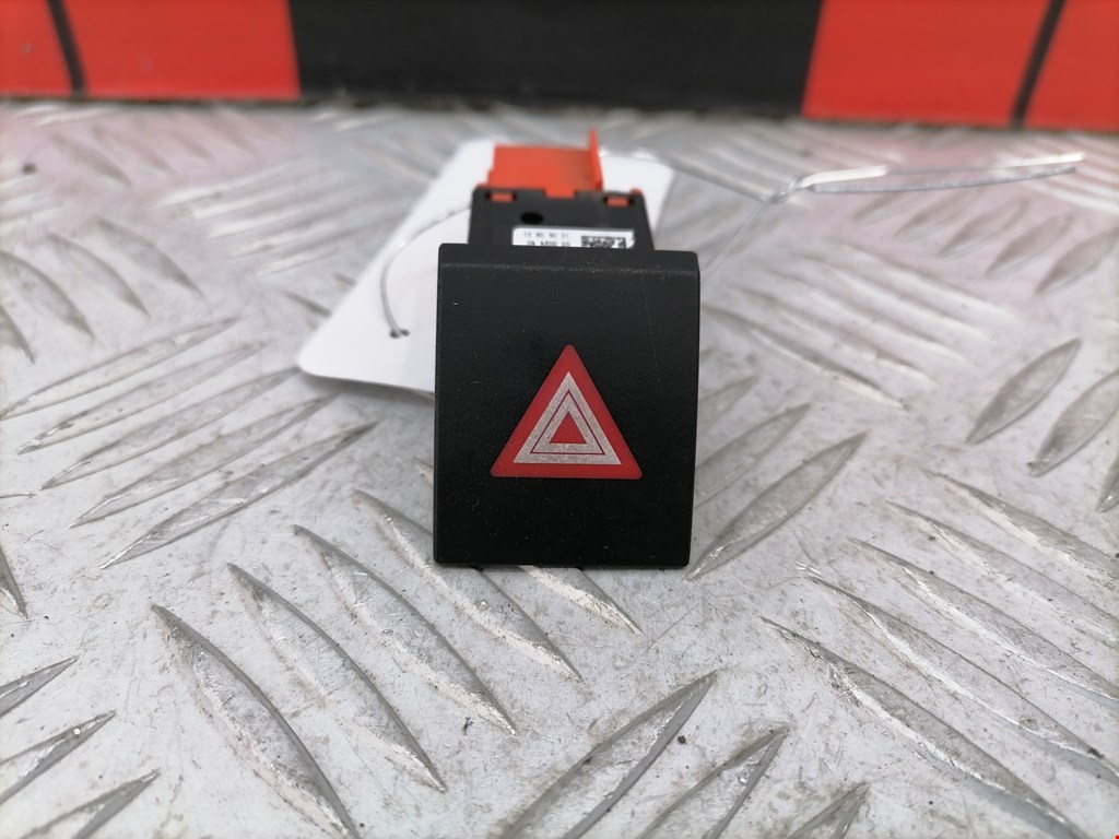 Кнопка аварийной сигнализации (аварийки) SKODA Fabia MK2 5J 2007-2014