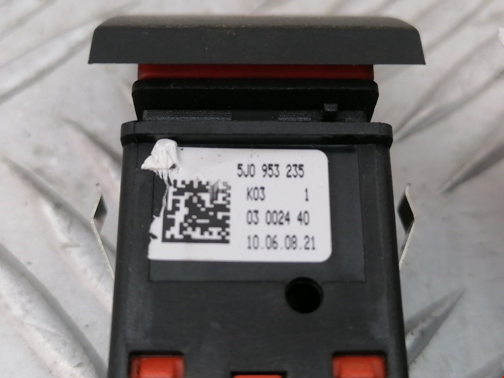 Кнопка аварийной сигнализации (аварийки) SKODA Fabia MK2 5J 2007-2014