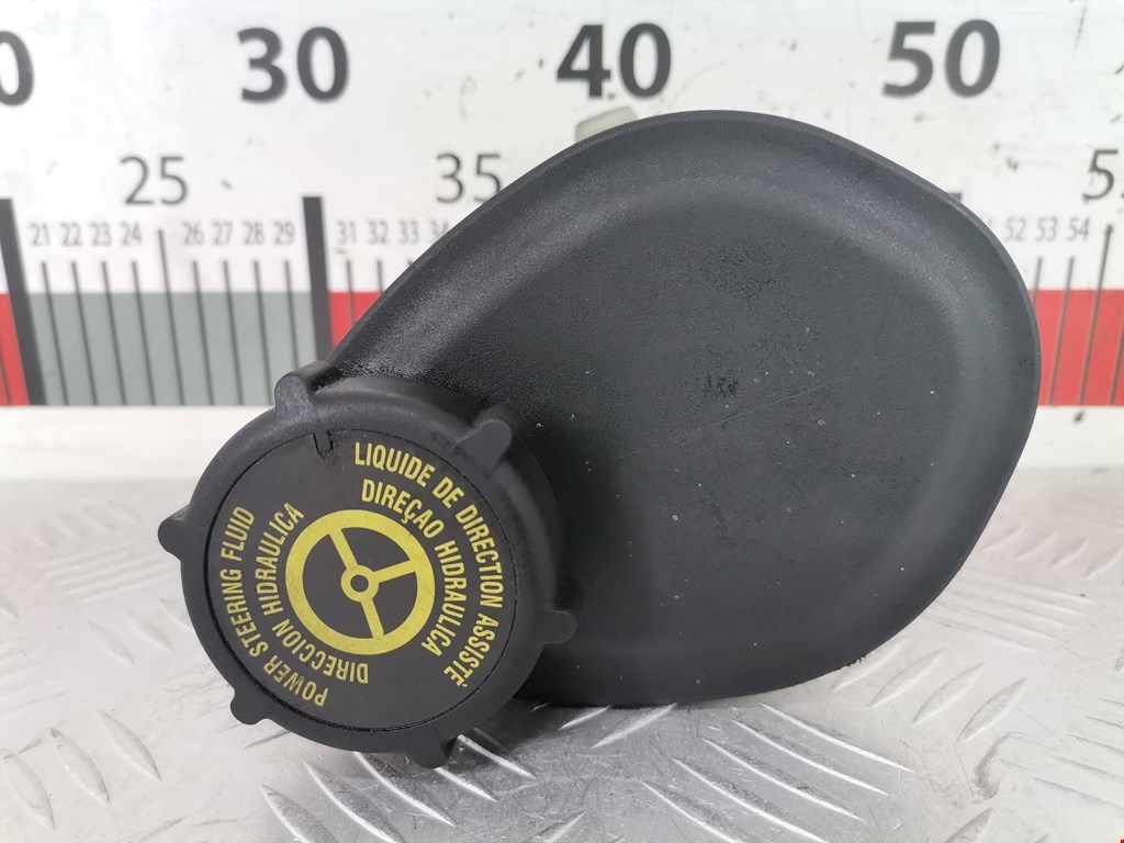 Бачок ГУР (гидроусилителя) FORD Fiesta 1995-2001