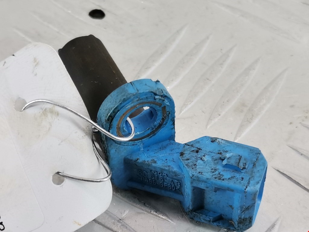 Датчик положения коленвала FORD KA 1996-2008