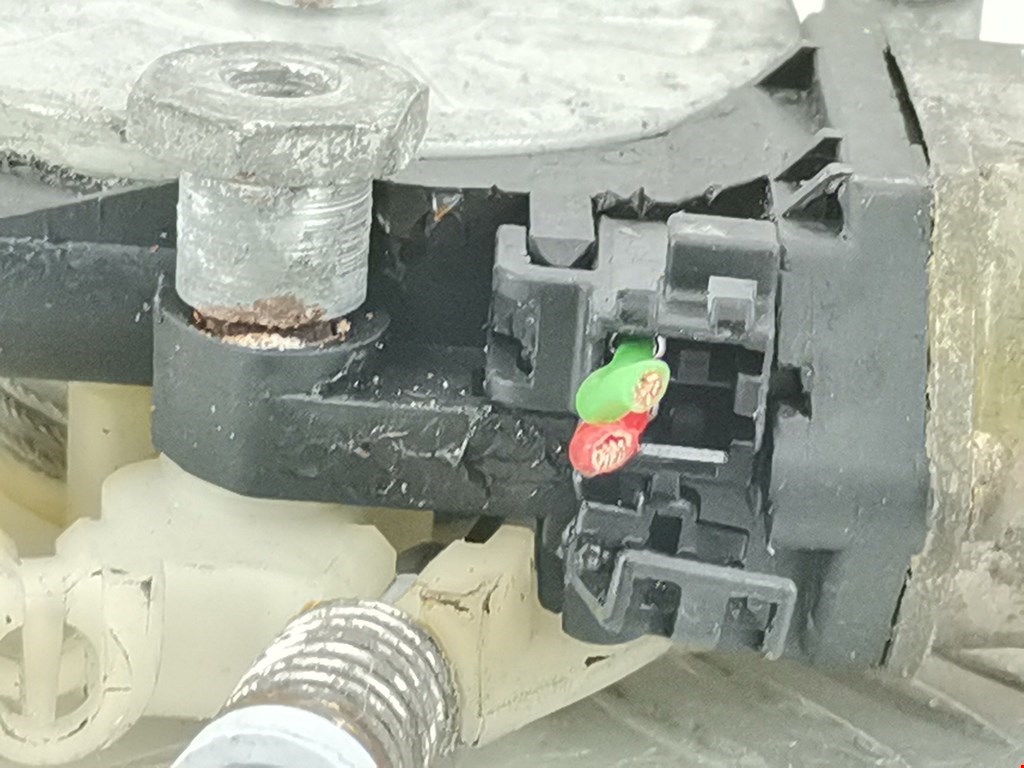 Стеклоподъемник передний правый VOLVO V40 I 1995-2004